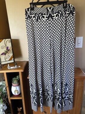 Black & Cream Super High Waist, Wide Leg Geometric Diamond Slinky Palazzo Pants